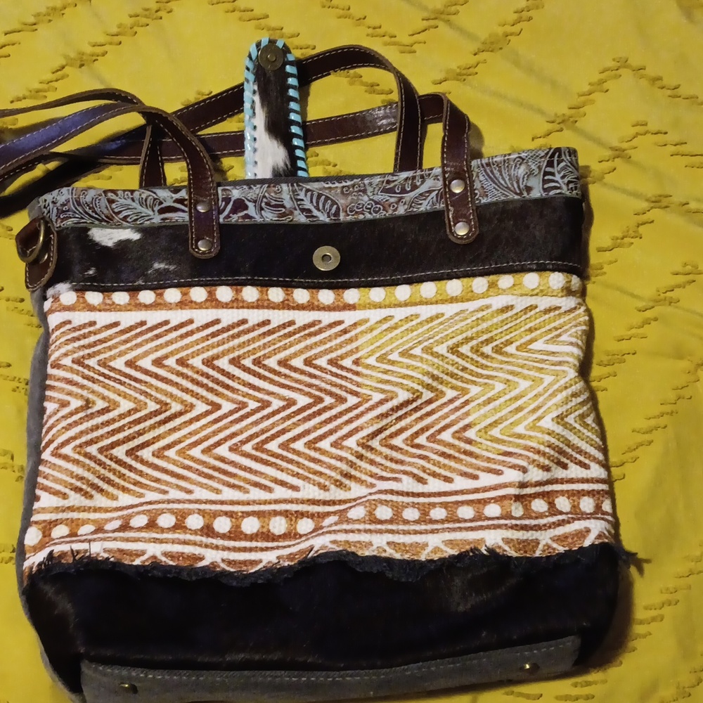 Myra Bag